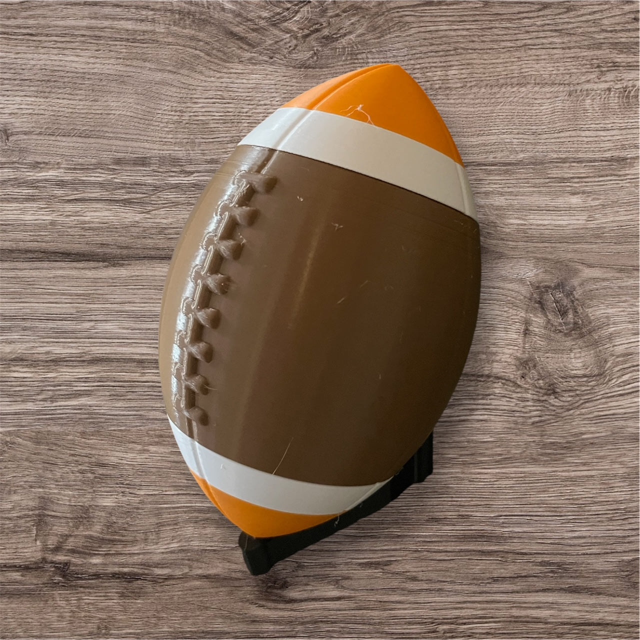 3D-Printed Football with Articulated Dragon Inside – A Unique Tribute to Your Team  - Use as a fund raiser for school - Collect them all - Stress relief - ADHD - MADE IN THE USA