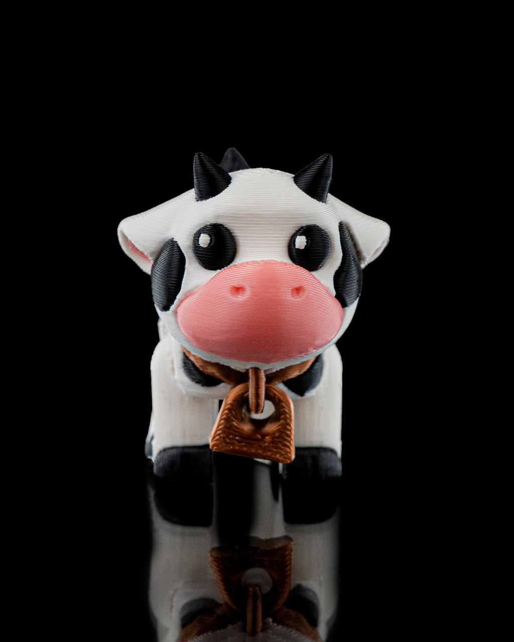 Daisy the Cow Keychain – 3D Printed Articulated Accessory