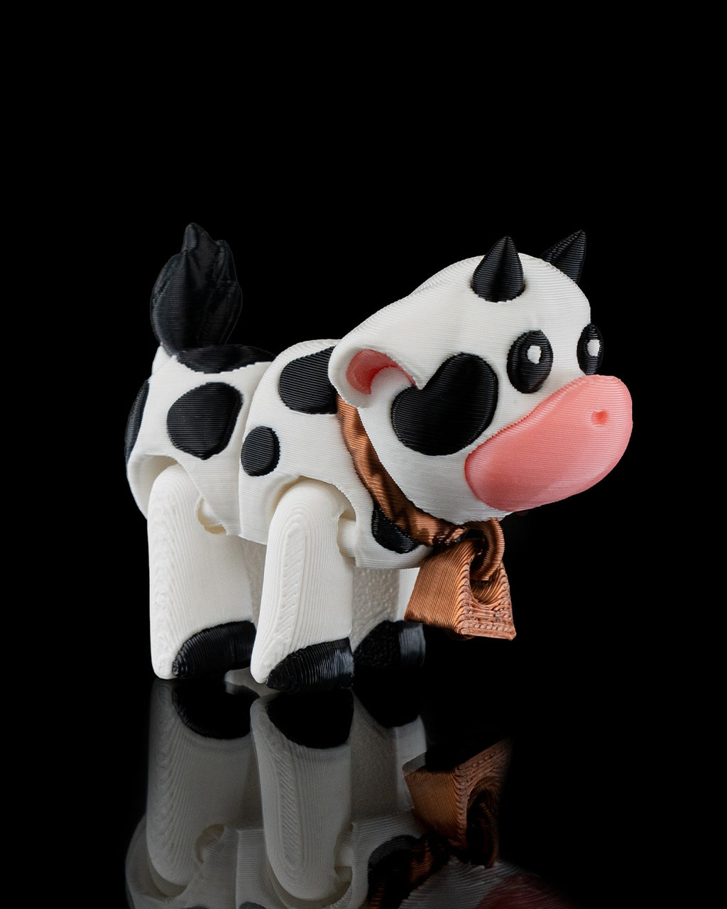Daisy the Cow Keychain – 3D Printed Articulated Accessory
