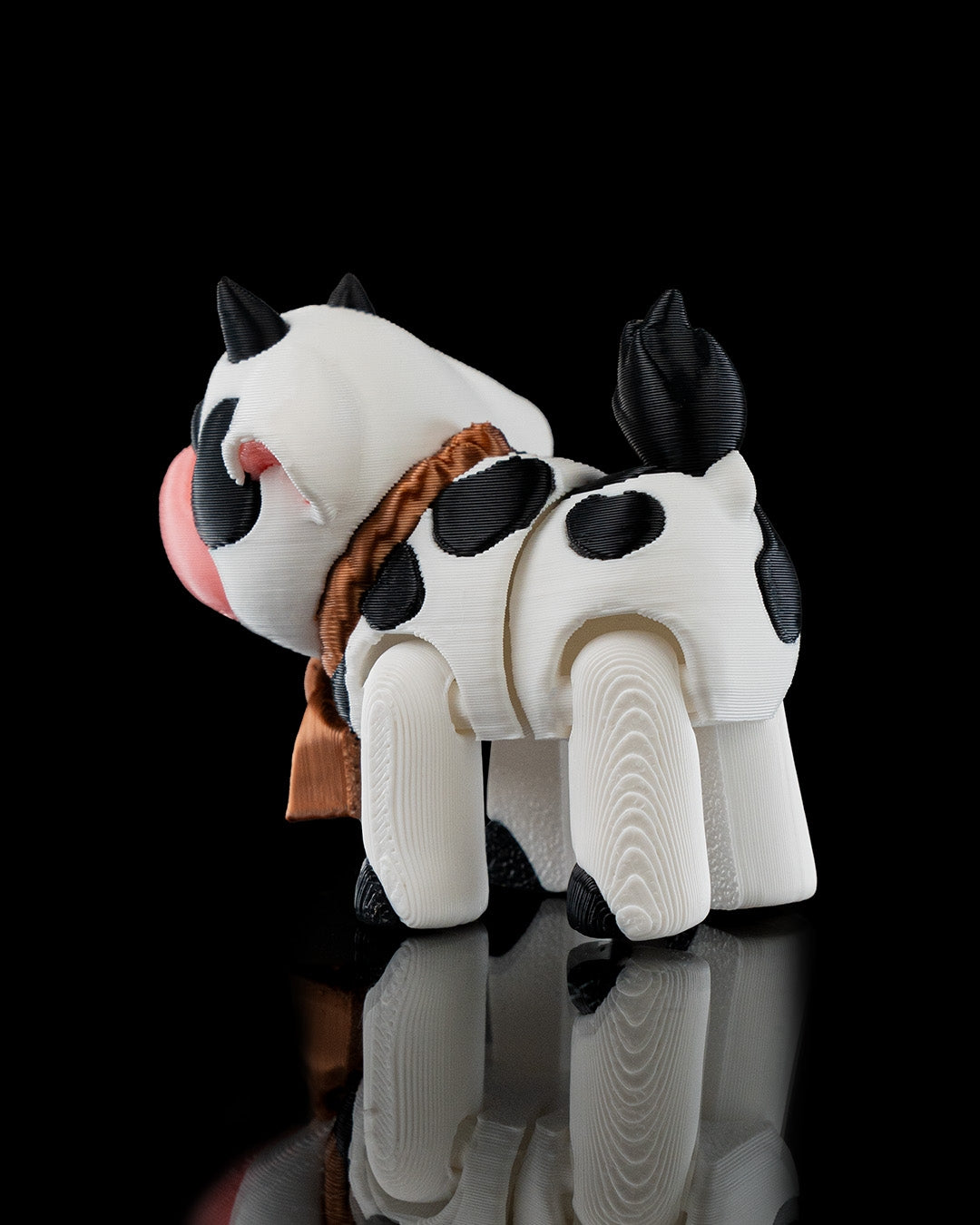 Daisy the Cow Keychain – 3D Printed Articulated Accessory