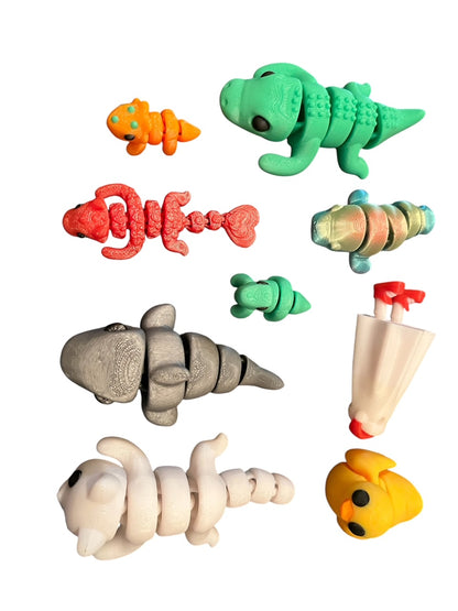 Mini Animal Set, 3D Printed Critter Fidget Toys, Mini Animal Movable Statue Toys. (9 Count)