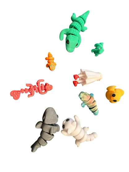 Mini Animal Set, 3D Printed Critter Fidget Toys, Mini Animal Movable Statue Toys. (9 Count)