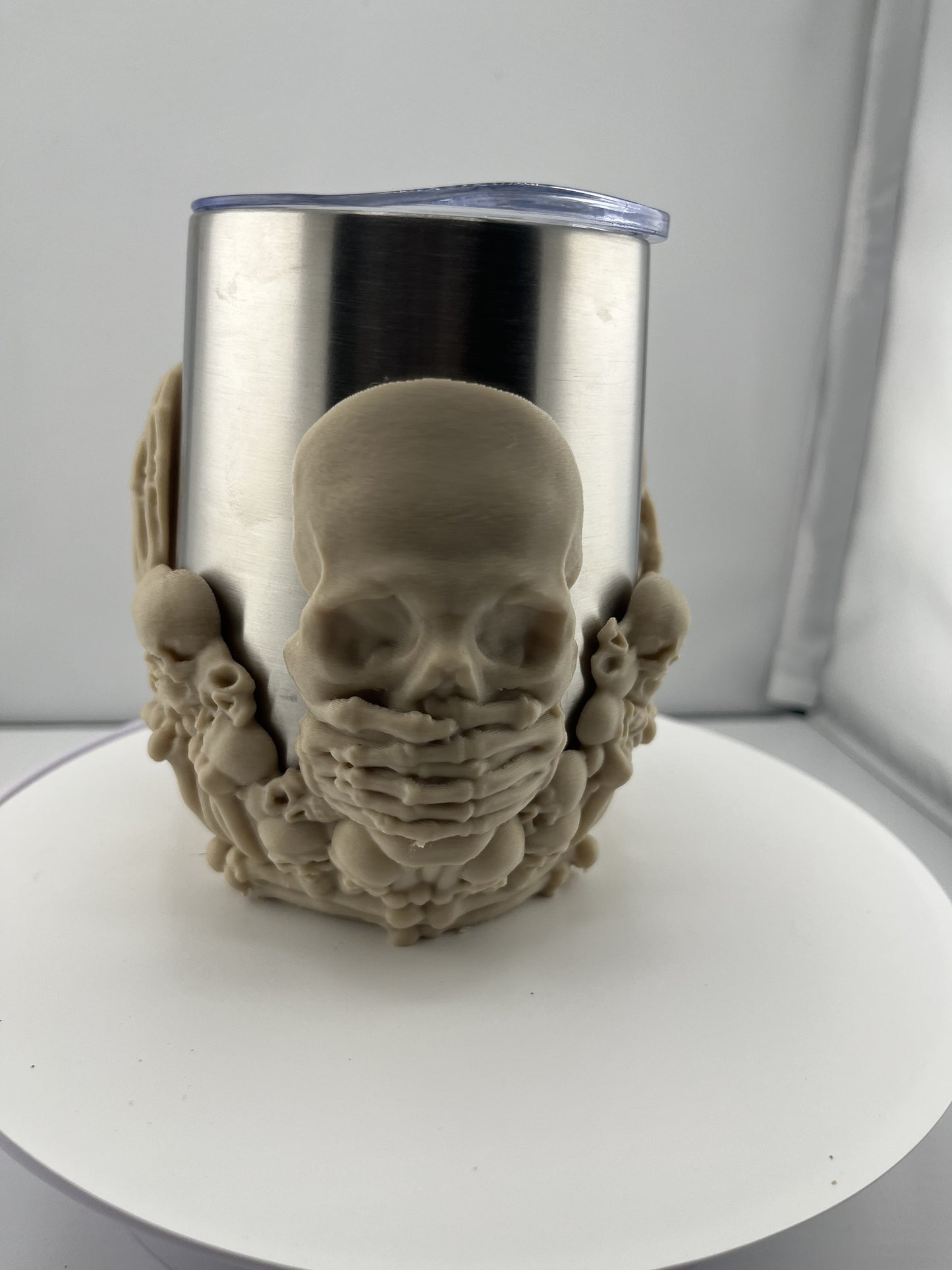 ☠️ Gothic Bone-Colored Cup – 12oz Stainless Steel Insert – See No Evil, Hear No Evil, Speak No Evil Skull Design – Keeps Drinks Cold! 🖤