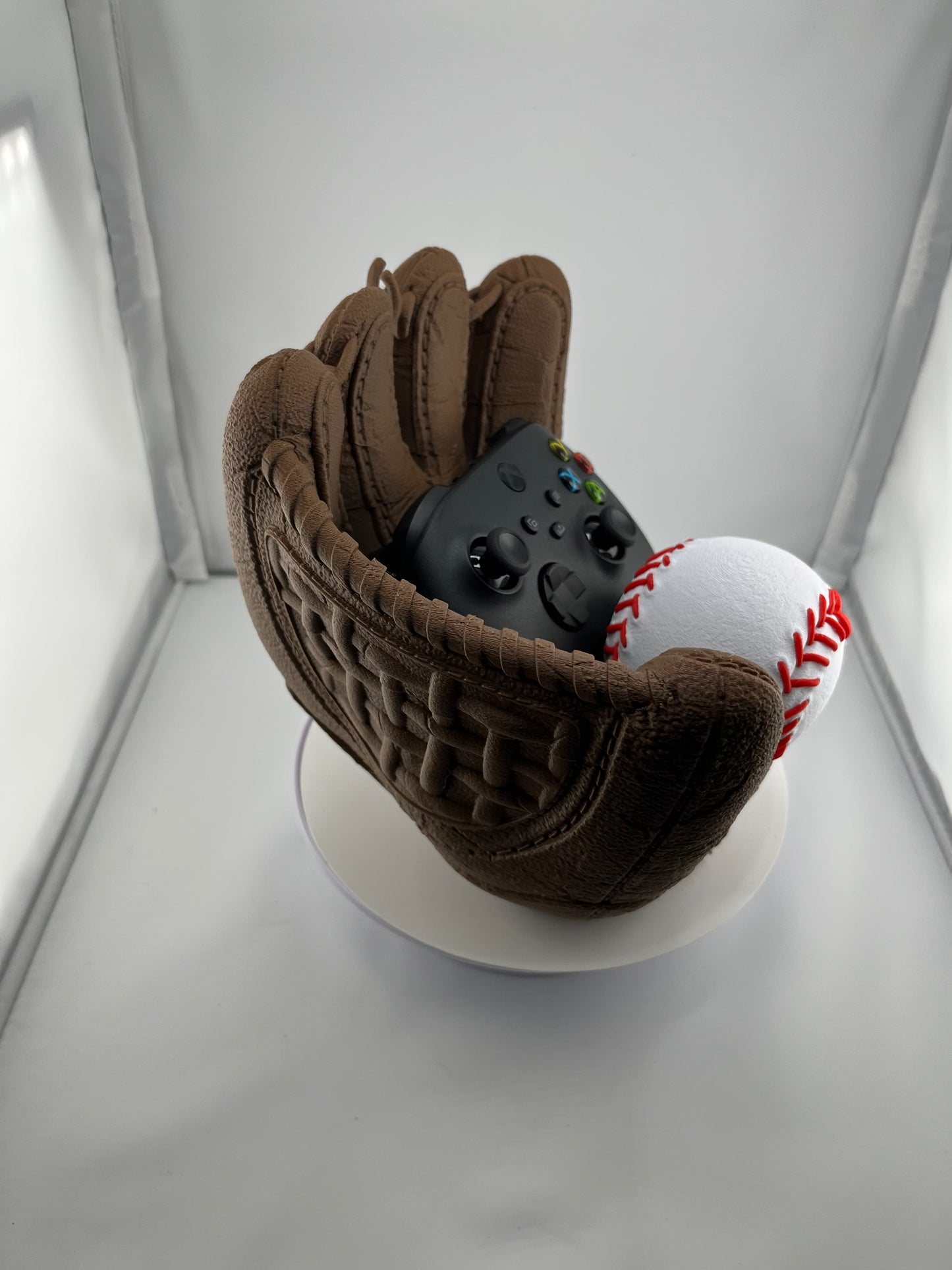 ⚾ 3D-Printed Baseball Glove Controller stand – Compatible with Xbox & PlayStation – Unique Gamer Gift! 🎮