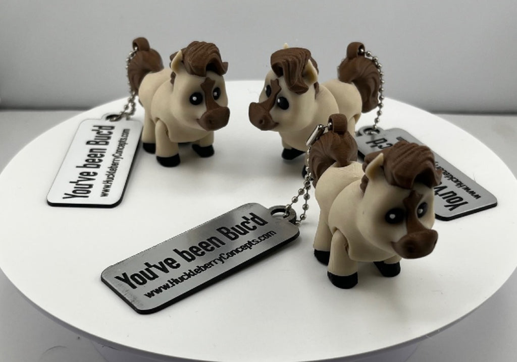 3 Pack Bronco Horse Keychains – Articulated 3D Printed Bronco Horse Key Rings with “You Got Buc’d” Tag – Bronco Accessory for Keys, Dash Display & Bronco Enthusiasts