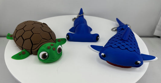 3 Pack Ocean Animal Keychains – Hammerhead Shark, Whale Shark & Sea Turtle – Articulated 3D Printed Marine Animal Key Rings for Keys, Backpacks & Bags