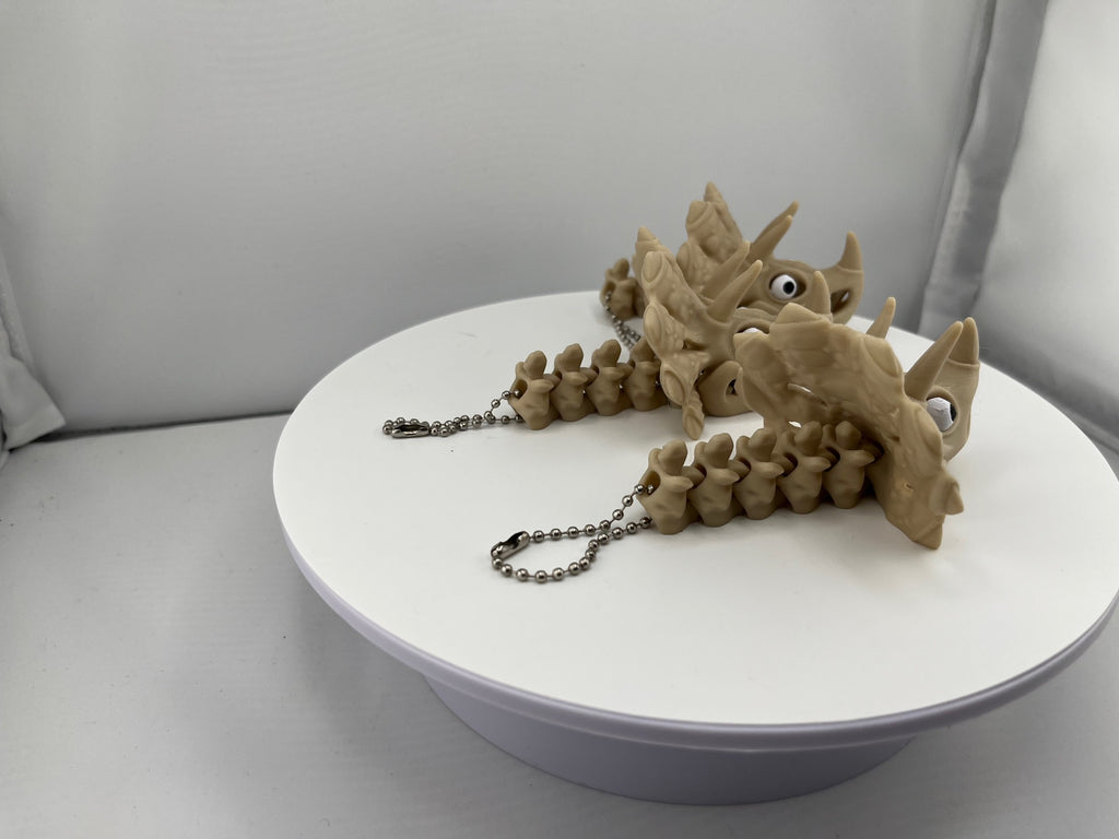 3 Pack Articulated Triceratops Keychains – Flexible 3D Printed Dinosaur Keychain Set – Cute Pocket Dinosaur Key Rings – Fun Collectible Dinos for Bags, Keys & Backpacks