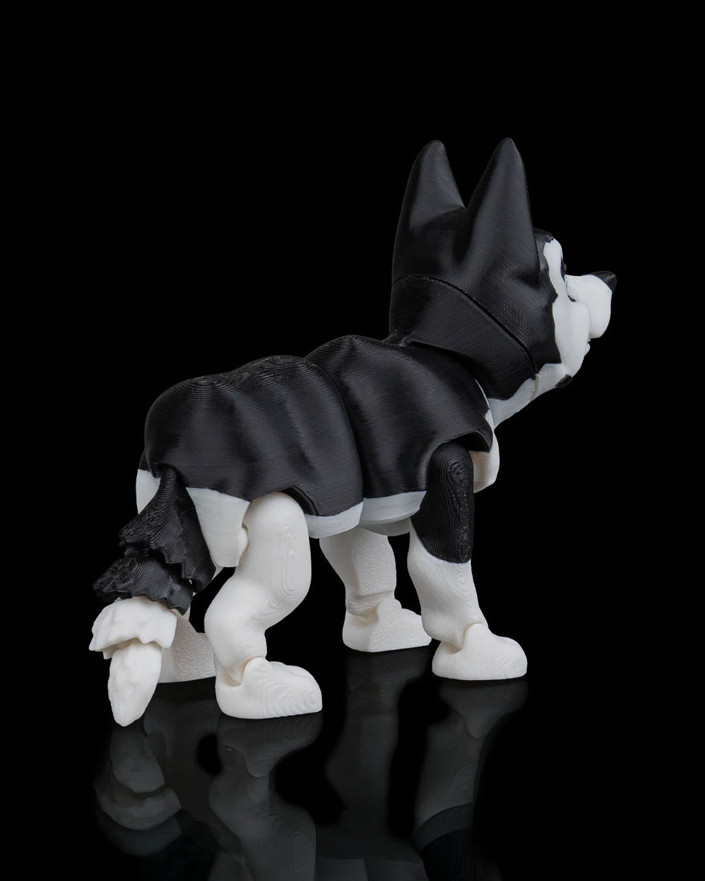 Maya the Husky – Articulated 3D Printed Display Figure