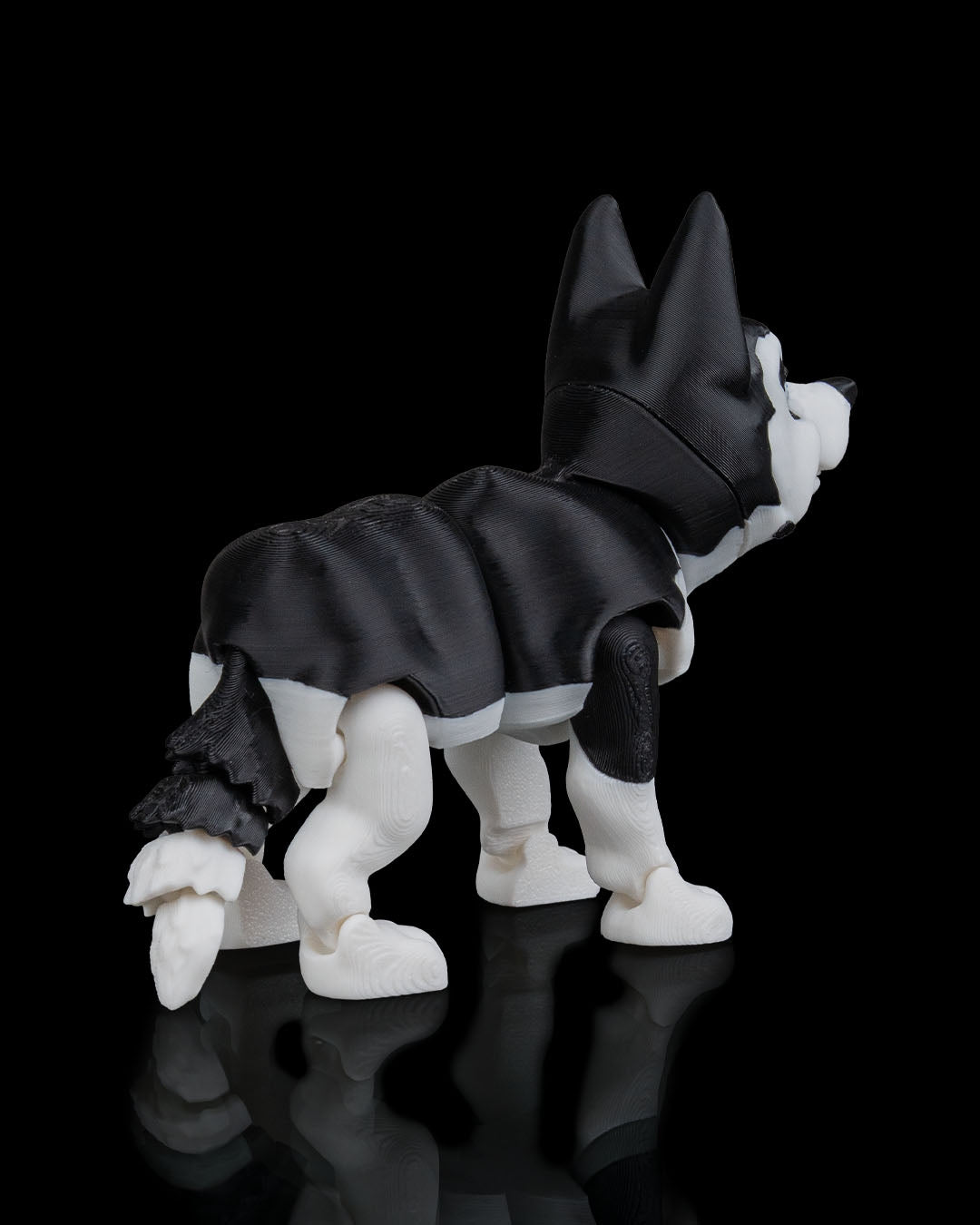 Maya the Husky – Articulated 3D Printed Display Figure