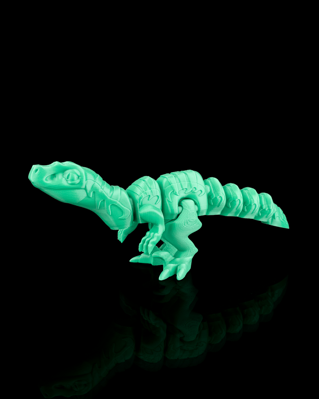 Velociraptor – Articulated 3D Printed Display Figure